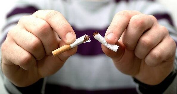Rifiuto del fumo e delle conseguenze per il corpo